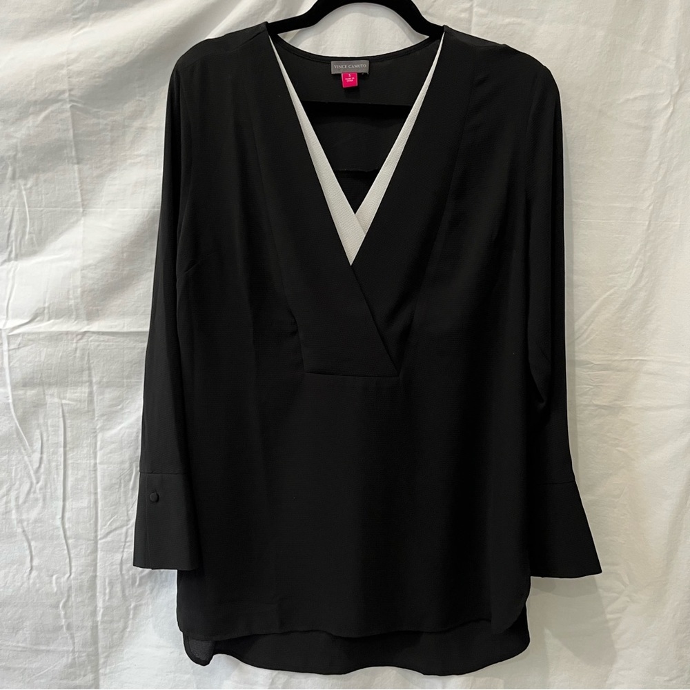 NWOT Vince Camuto Size Small Black Tunic